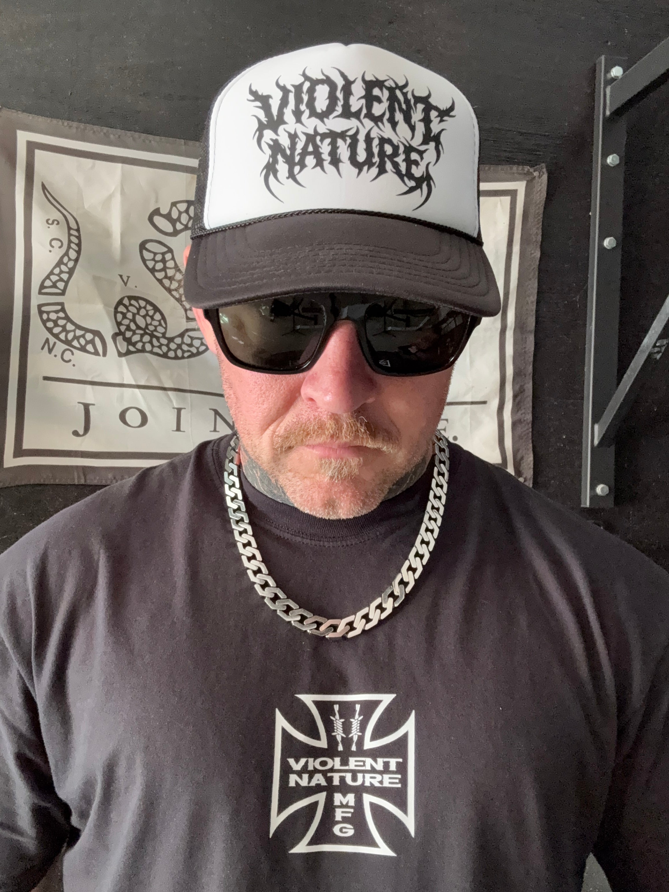 Trucker hat